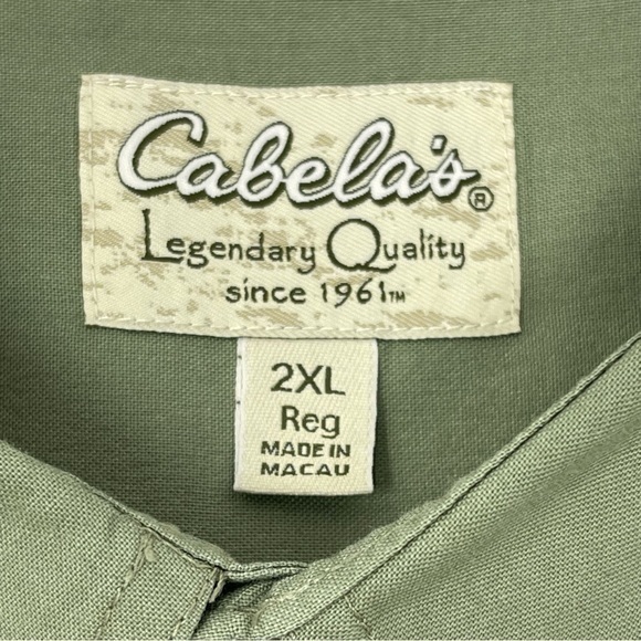 Cabela’s Moss Green Button Up Shortsleeve Shirt Sz.2XL Poly. Cotton FrontPocket - Picture 2 of 8